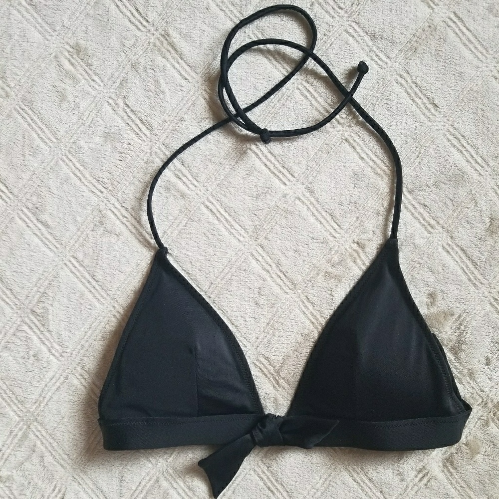 Black triangle bikini top VS
